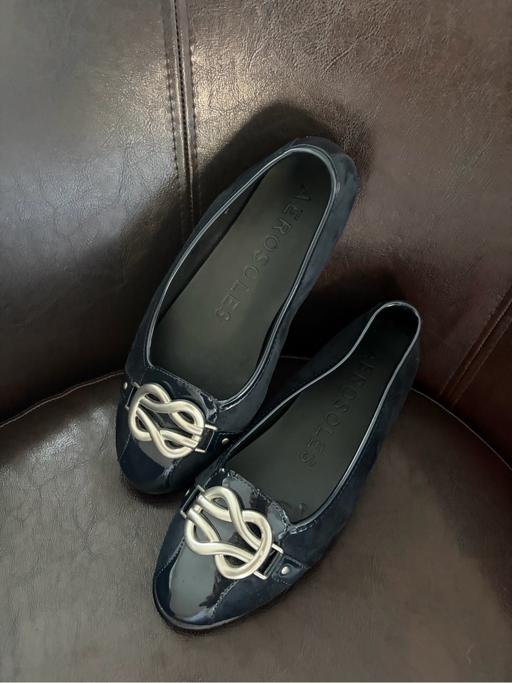 AEROSOLES Navy Patent & Suede Ballet Flats shoes with Silver Accent size 7.5